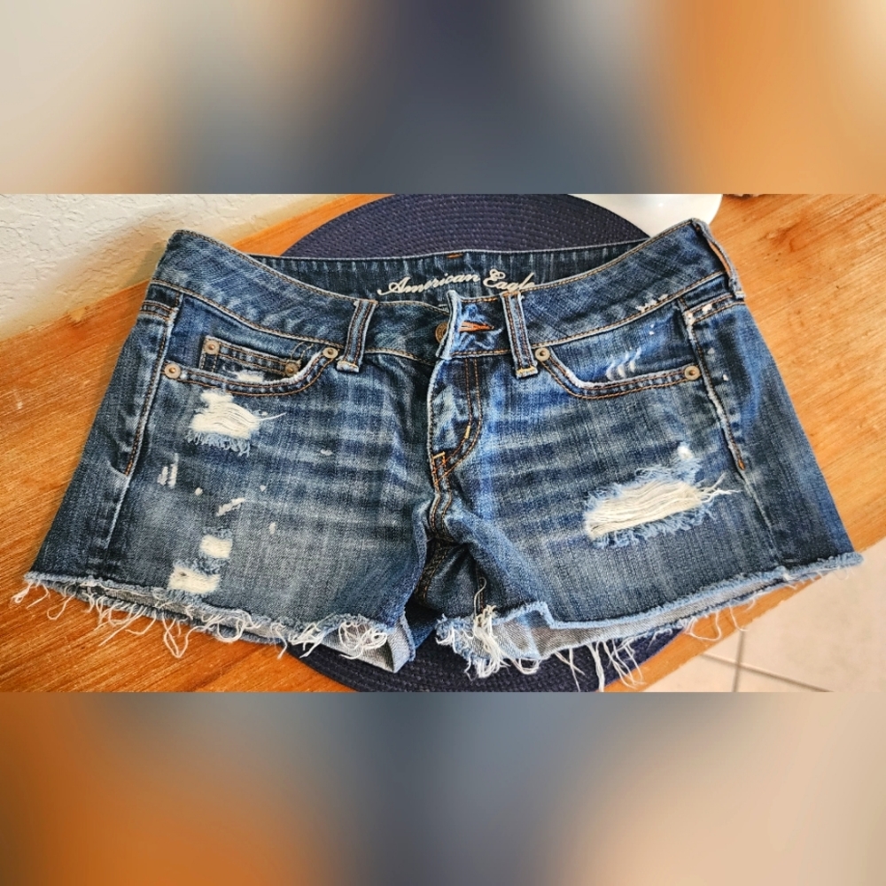 American Eagle destroyed shorts